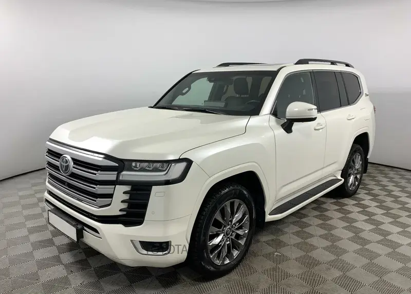 Toyota Land Cruiser 300